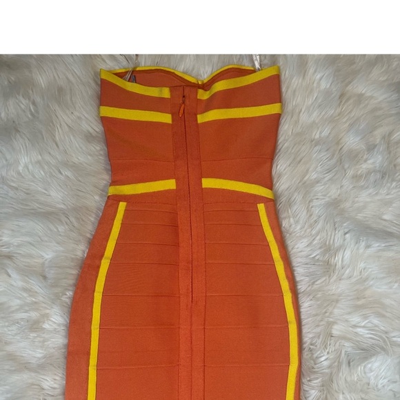 Beautiful body-con dress - Picture 4 of 5